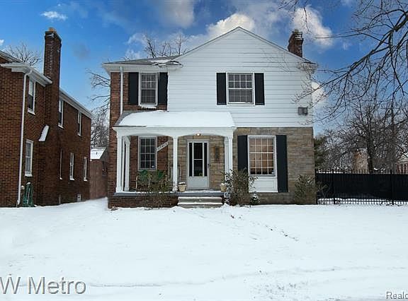 2nd image of 17415 Birchcrest Dr