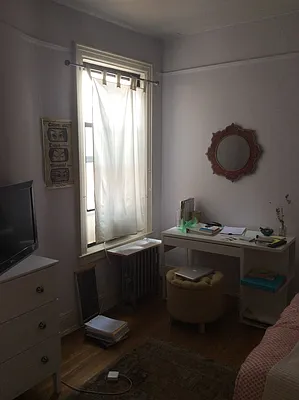 Rented by Peter Jacob, LREB | media 9