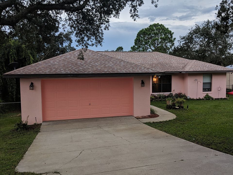 Front of home from Hodges  