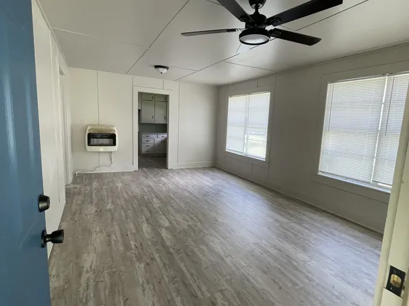 223 S Ash St, Spiro, OK 74959