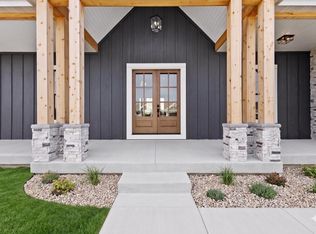 6811 Angelica Trail, Sun Prairie, WI 53590