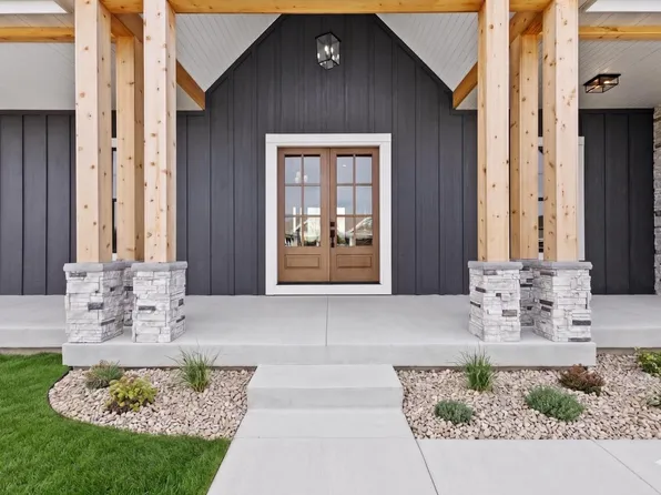 6811 Angelica Trail, Sun Prairie, WI 53590