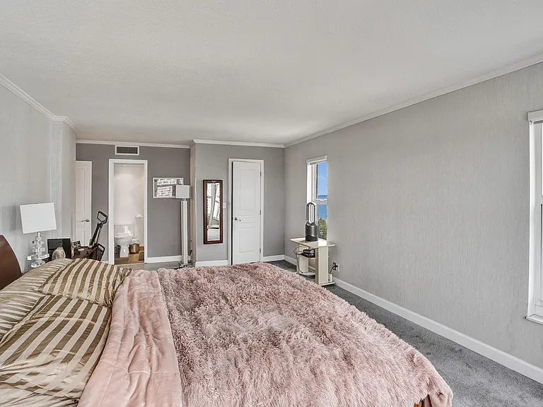 3000 E Sunrise Blvd #14F — Photo 38