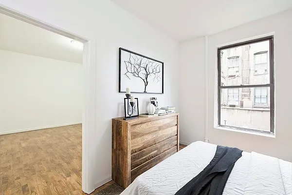 Rented by R New York | media 15