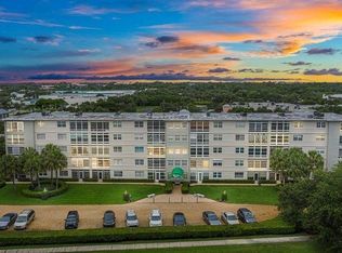 2333 Indian River Blvd APT 105, Vero Beach, FL 32960