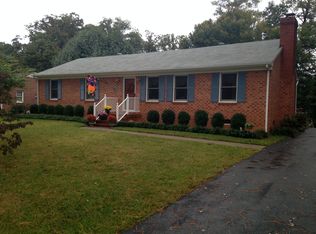 9086 Fayemont Dr, Mechanicsville, VA 23116