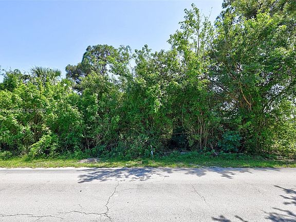 4th image of 3401 Avenue L