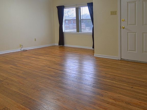 4th image of 1125 Salina St