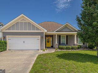 29 Autumns Wood Dr, Brunswick, GA 31525