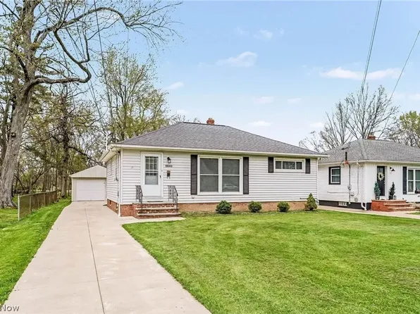 6840 Middlebrook Blvd, Middleburg Heights, OH 44130