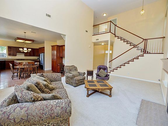 5th image of 2332 Semillion Ct