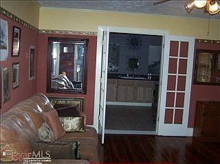 5th image of 7 Stephenson Ave