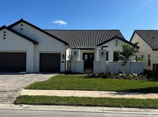 393 Bocelli Dr, Nokomis, FL 34275