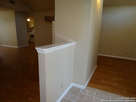 2nd image of 107 Kerry Brook Dr
