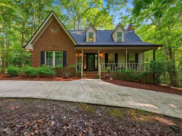 2001 Dove Ln, Clayton, NC 27527