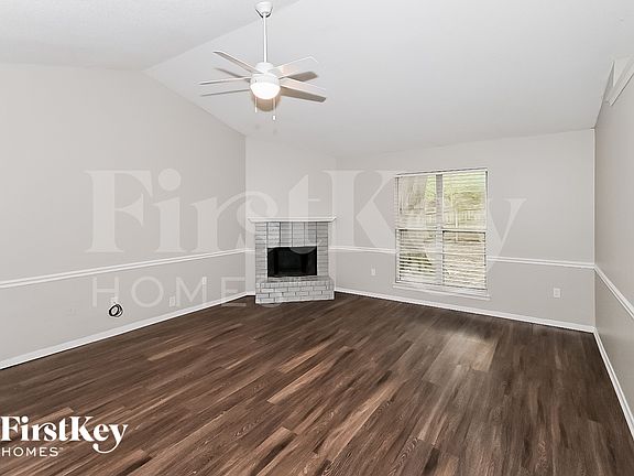 5th image of 6495 Westbury Ave