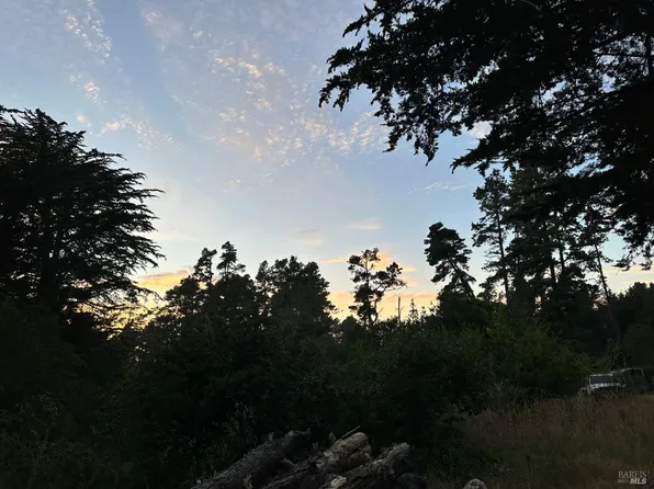 32228 Leeds Way, Fort Bragg, CA 95437