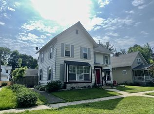 408 S Main St, Mount Carroll, IL 61053