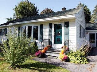 9 Roach St, Fulton, NY 13069