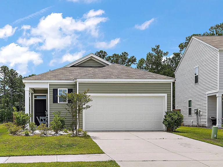 704 Ladywood Dr — Photo 1