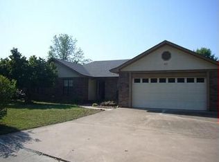802 Boardwalk St, Van Buren, AR 72956
