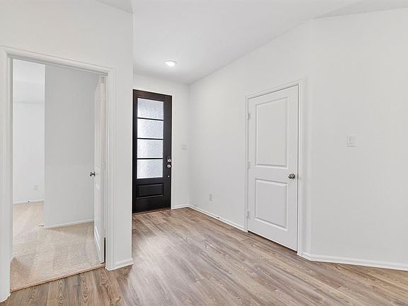 5th image of 31530 Beacon Dr