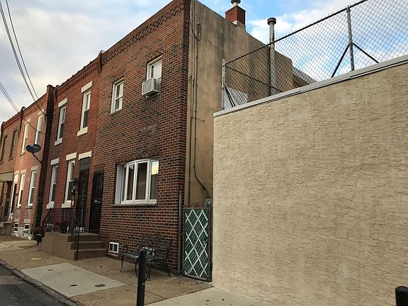 2nd image of 2651 E Auburn St