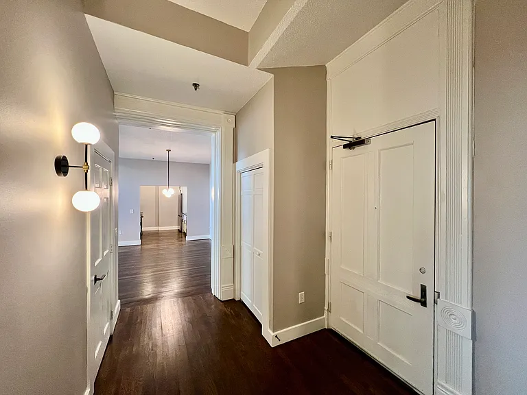 27 Hillside Pl #4 — Photo 13