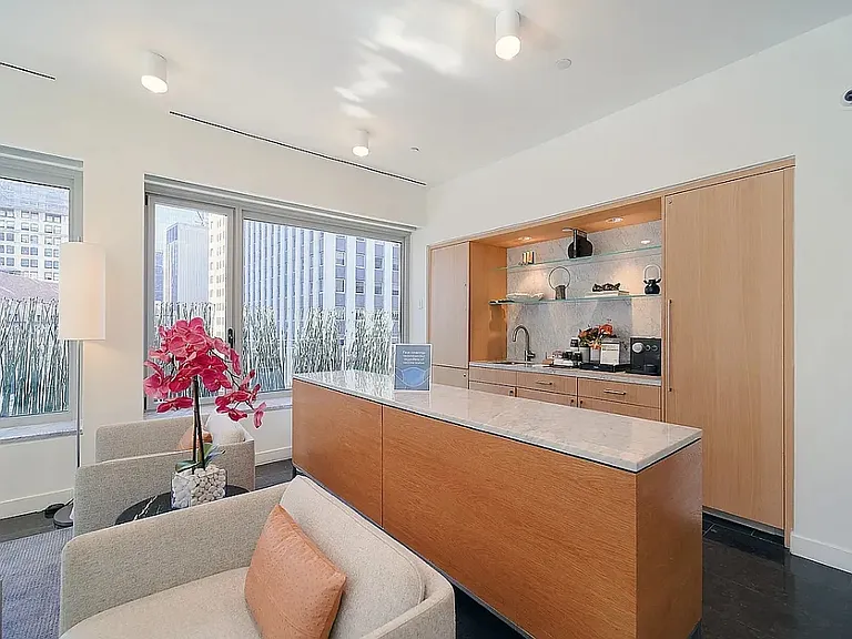 84 William St #504 — Photo 11
