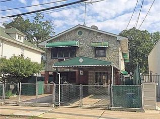 16412 75th Rd, Fresh Meadows, NY 11366