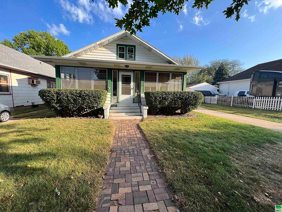 3319 Orleans Ave, Sioux City, IA 51106 Zillow