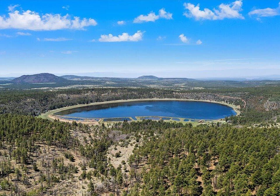 1st image of 18 Ponderosa Dr