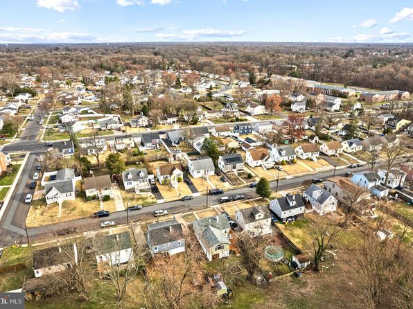 913 Lenton Ave, Barrington, NJ 08007