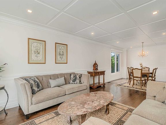 5th image of 292 Brimson Dr