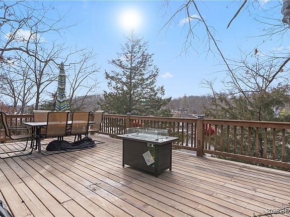 2nd image of 30031 Oak Knoll Rd