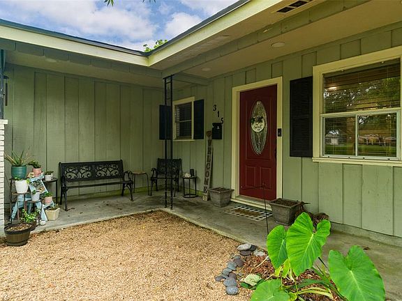 2nd image of 315 22nd Avenue