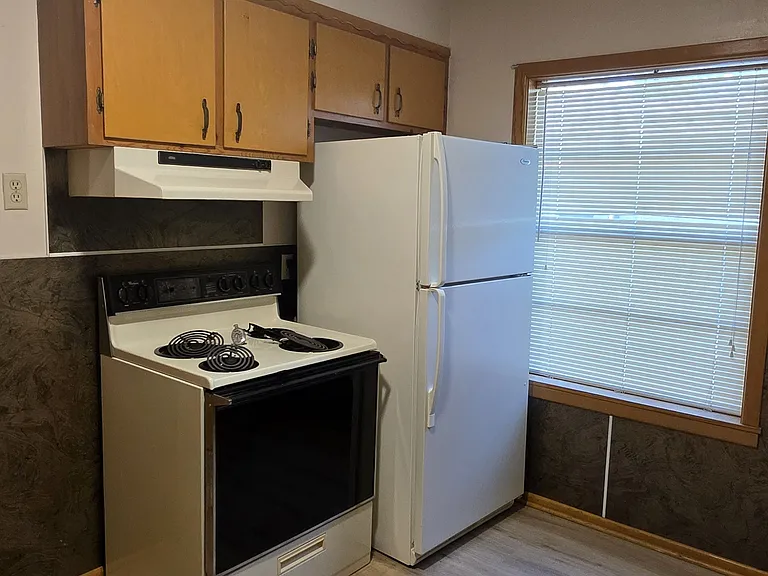 2117 Grand Ave — Photo 6