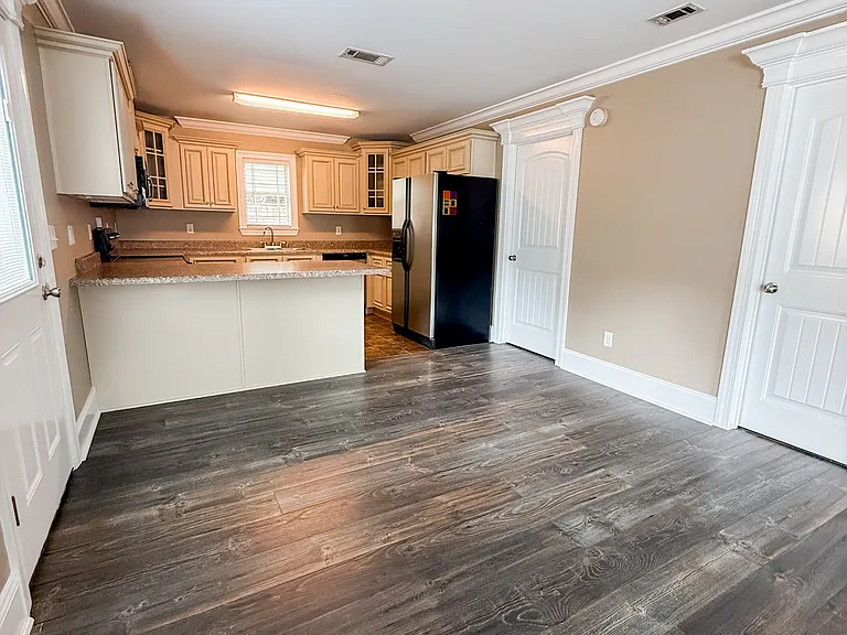 48 Ruby Ln — Photo 9