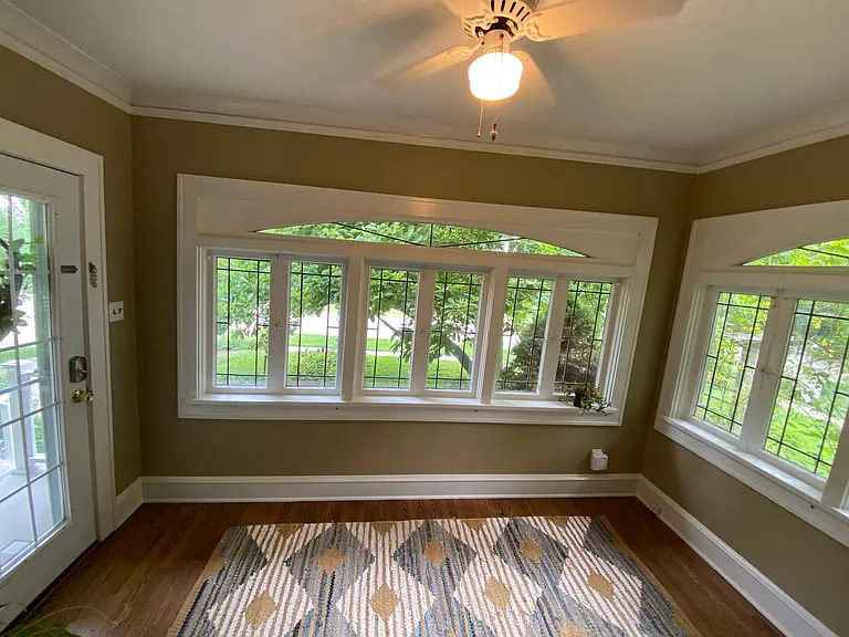 8514 Kenyon Ave — Photo 2