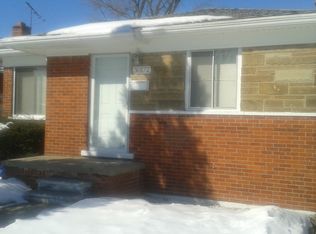 30172 Parkwood St, Inkster, MI