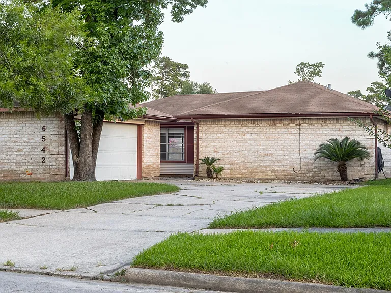 6542 Bridgegate Dr — Photo 1