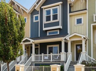 1922 Cambridge Dr, Mountain View, CA 94043