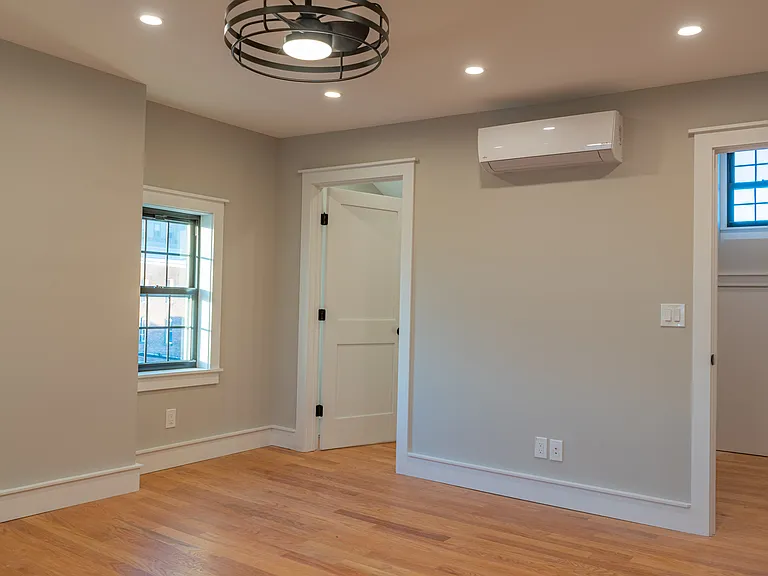 85 Cannon St #2 — Photo 21