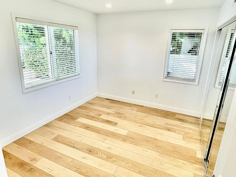 77 San Raphael — Photo 23