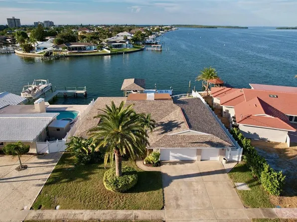 450 Palm Is NE, Clearwater, FL 33767