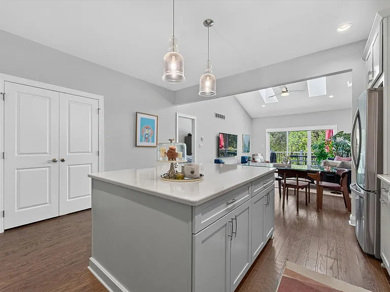 3062 N Spurway Dr — Photo 17