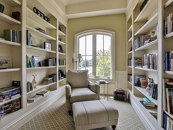 4th image of 9606 Park Manor Blvd Unit 202