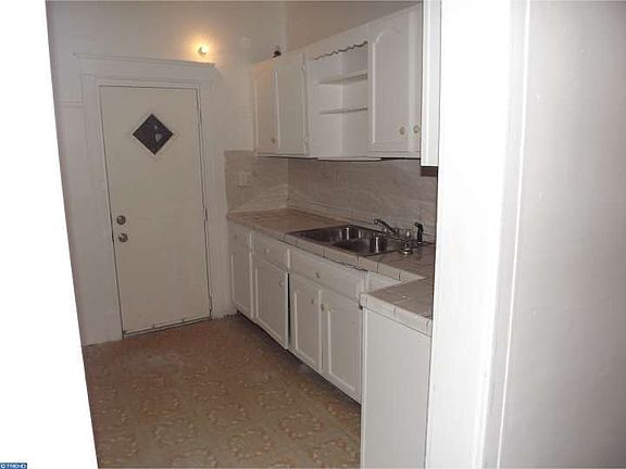 5th image of 534 W Duncannon Ave