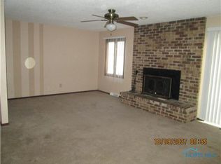1227 Bernath Pkwy, Toledo, OH 43615
