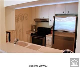 5th image of 247 E Surfside Dr